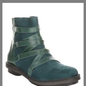 HP🎉🥳Fly London Petrol Suede & Leather Moto Boot